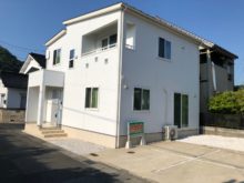【中古】立川町5丁目◆築４年◆広い道沿いの角地◆丁寧に補修をしました◆
